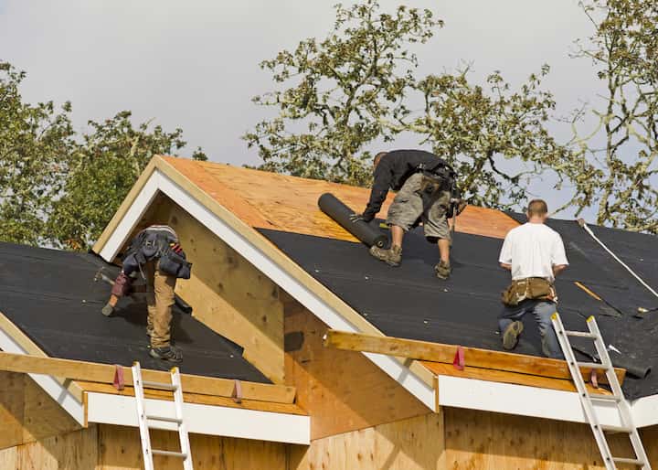 Professional roofers in Manhattan Beach